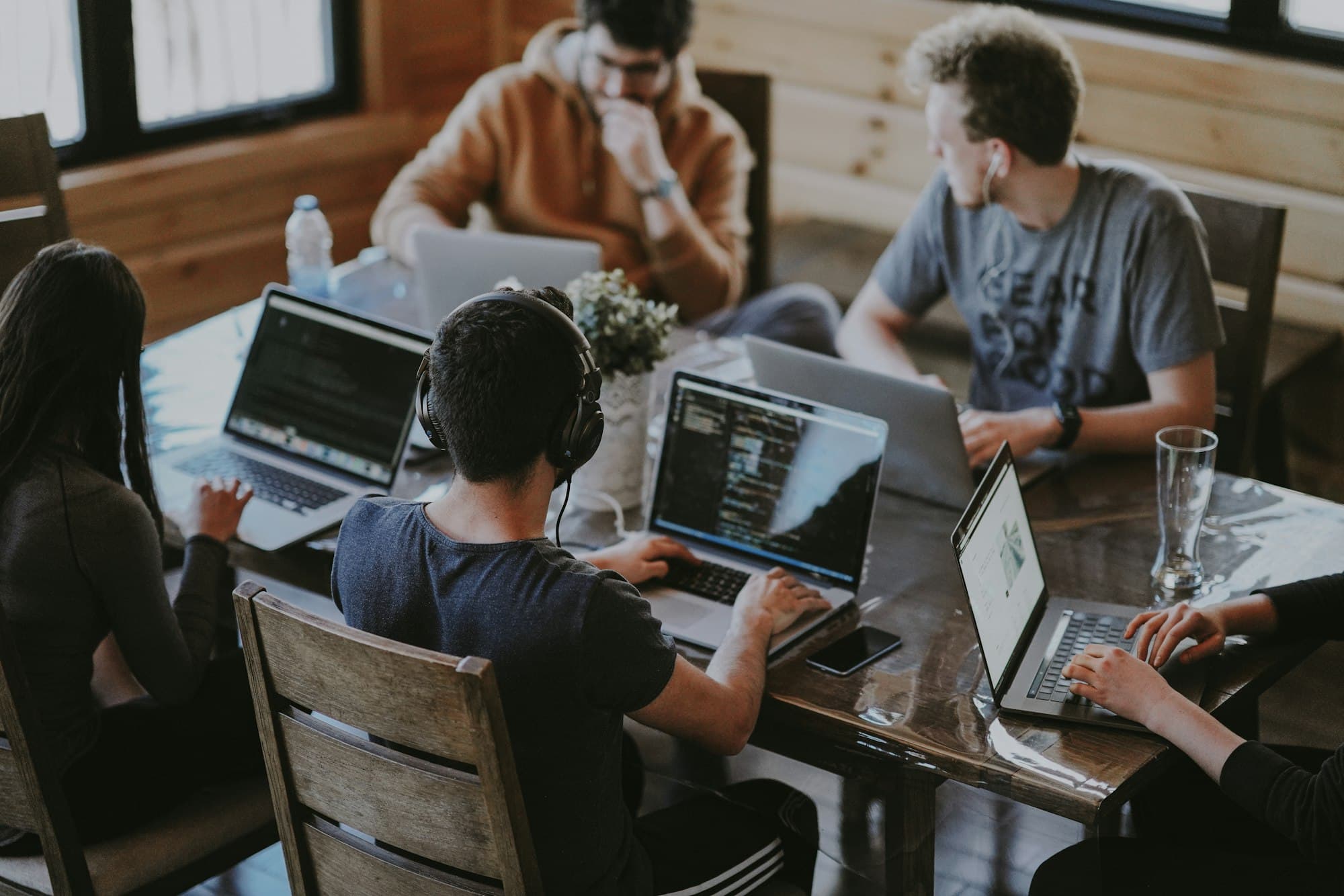 The Vixonite Solutions team at work